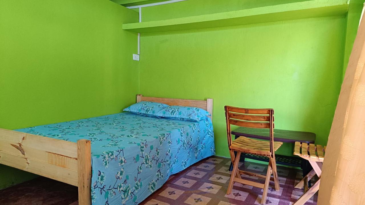 Pamilya Homestay チェラプンジ エクステリア 写真